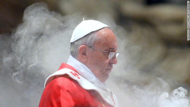 The "Fresh Pope of Bel-Air" smokes a doobie with adoring fans.